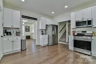 52 N Christie Ct, Fletcher, NC 28732 - Photo 6