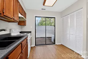 8022 Princess Ann Dr, Charlotte, NC 28212 - Photo 30