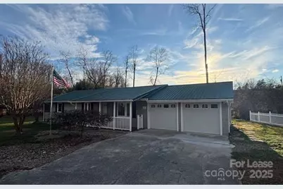 232 Cedar Creek Drive, Hendersonville, NC 28792 - Photo 2