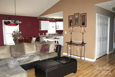 711 Braemore Court NW, Conover, NC 28613 - Photo 14