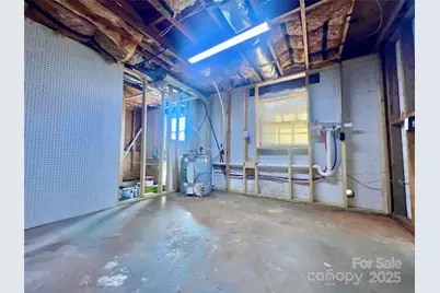 1182 Village Circle, Hickory, NC 28602 - Photo 22