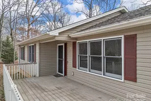 1020 Blanton St, Columbus, NC 28722 - Photo 2