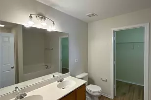 9402 Darwick St, Charlotte, NC 28216 - Photo 12