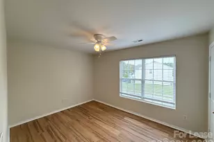 9402 Darwick St, Charlotte, NC 28216 - Photo 14