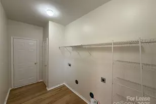 9402 Darwick St, Charlotte, NC 28216 - Photo 8