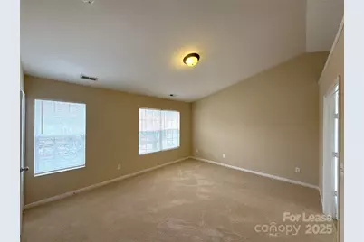 13802 Plowdon Court, Charlotte, NC 28215 - Photo 10