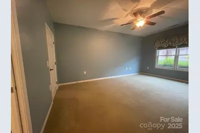 481 26th Avenue NE, Hickory, NC 28601 - Photo 6