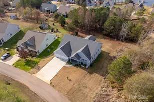 11228 Island View Ln, Lancaster, SC 29720 - Photo 40