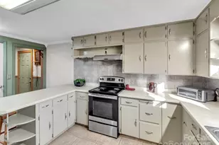 1254 Pisgah Dr, Canton, NC 28716 - Photo 14