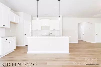 7504 Gwynne Hill Road, Charlotte, NC 28215 - Photo 2