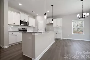 7504 Gwynne Hill Rd, Charlotte, NC 28215 - Photo 6