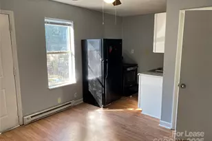 3805 Miriam Dr, Charlotte, NC 28205 - Photo 6