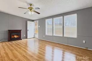 1266 Price Hollow Pl, Lenoir, NC 28645 - Photo 2