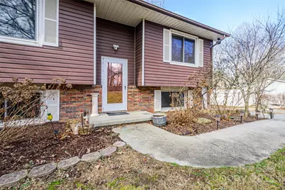 220 Leverette Drive, Hendersonville, NC 28791 - Photo 4
