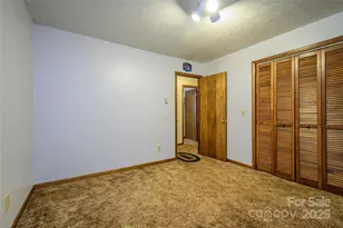 220 Leverette Dr, Hendersonville, NC 28791 - Photo 22