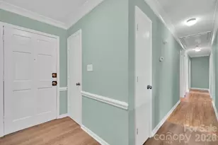 1440 Jodhpur Ct, Charlotte, NC 28212 - Photo 16