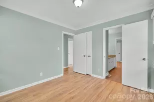 1440 Jodhpur Ct, Charlotte, NC 28212 - Photo 12