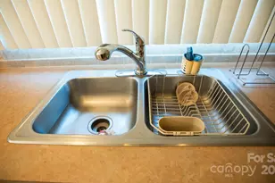 4150 Bristol Pl, Collettsville, NC 28611 - Photo 12