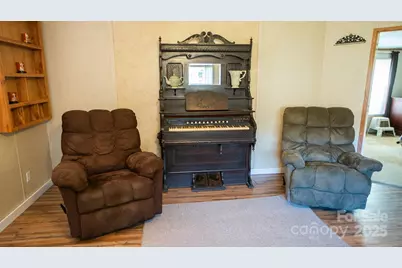 4150 Bristol Place, Collettsville, NC 28611 - Photo 6