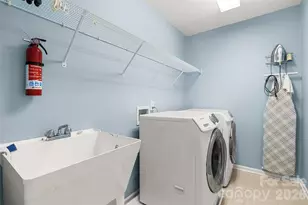 719 Deerbrook Ln, Tega Cay, SC 29708 - Photo 18