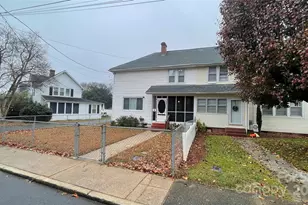 144 Maple St, Badin, NC 28009 - Photo 2