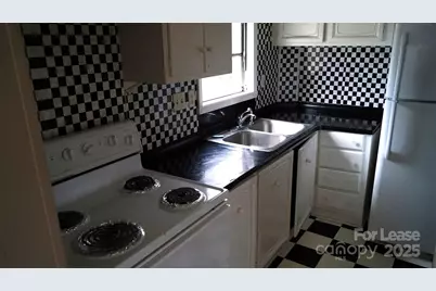 416 Copeland Park, Mount Holly, NC 28120 - Photo 2