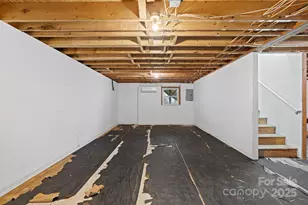 2338 Greater Druid Hills Blvd, Hendersonville, NC 28791 - Photo 24