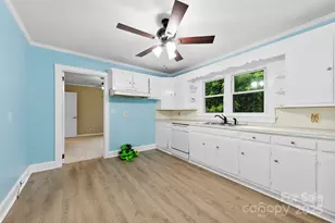 2300 Linwood Rd, Gastonia, NC 28052 - Photo 8