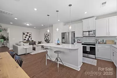 2966 Clyde Drive, Charlotte, NC 28208 - Photo 2