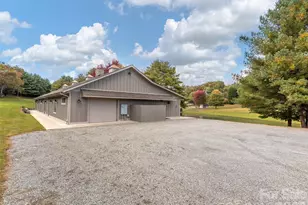 355 Johnson Dr, Canton, NC 28716 - Photo 22