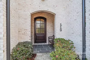 119 Thorncote Pl, Charlotte, NC 28226 - Photo 4