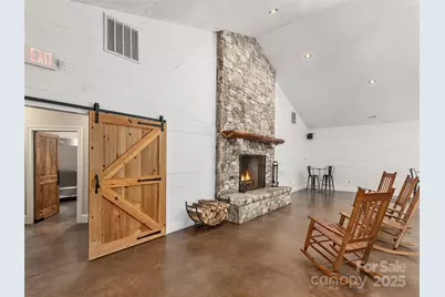 355 Johnson Drive, Canton, NC 28716 - Photo 14