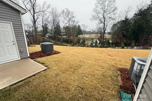 4113 Summit Woods Dr, Charlotte, NC 28216 - Photo 18