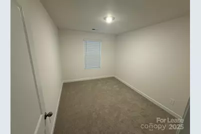 4113 Summit Woods Drive, Charlotte, NC 28216 - Photo 14