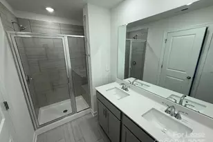 4113 Summit Woods Dr, Charlotte, NC 28216 - Photo 10