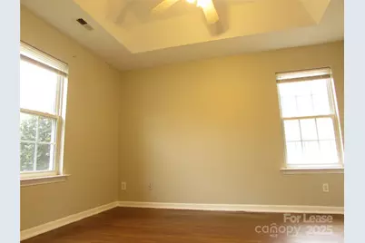 3523 Tracy Glenn Court, Charlotte, NC 28269 - Photo 4