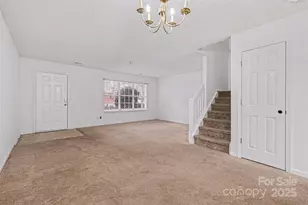 5672 Prescott Ct, Charlotte, NC 28269 - Photo 6