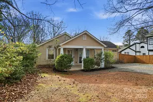 2830 Hilliard Dr, Charlotte, NC 28205 - Photo 2