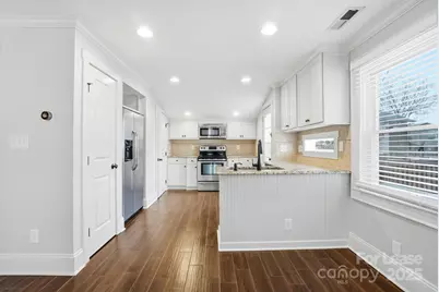 2830 Hilliard Drive, Charlotte, NC 28205 - Photo 10