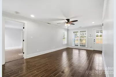 2830 Hilliard Drive, Charlotte, NC 28205 - Photo 8