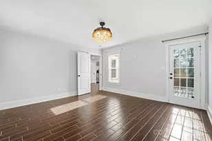 2830 Hilliard Dr, Charlotte, NC 28205 - Photo 16