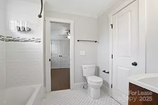 2830 Hilliard Dr, Charlotte, NC 28205 - Photo 22