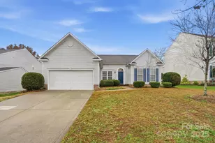 11819 Creek Turn Dr, Charlotte, NC 28278 - Photo 1