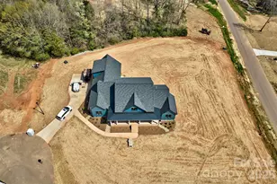 5104 Lowie Ln, Gastonia, NC 28056 - Photo 2