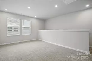 2040 Vinyasa Ln, Charlotte, NC 28215 - Photo 14