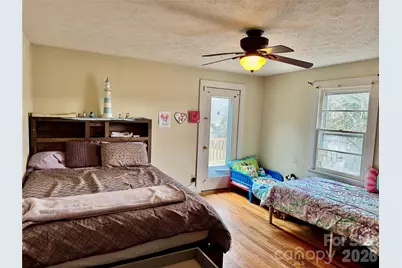 1003 Pennton Avenue SW, Lenoir, NC 28645 - Photo 12