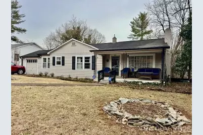 1003 Pennton Avenue SW, Lenoir, NC 28645 - Photo 1