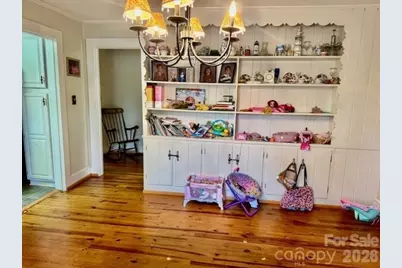 1003 Pennton Avenue SW, Lenoir, NC 28645 - Photo 4