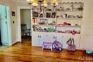 1003 Pennton Ave SW, Lenoir, NC 28645 - Photo 4