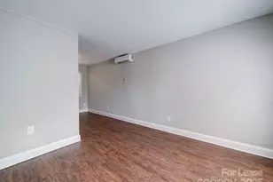 321 S Gardner Ave, Charlotte, NC 28208 - Photo 4